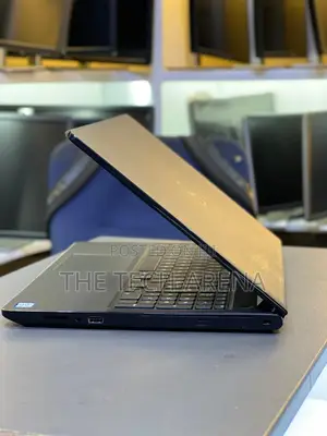 Laptop Dell Vostro 1510 4GB Intel Core i3 SSD 500GB