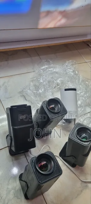 Smart Mini Wifi Projectors