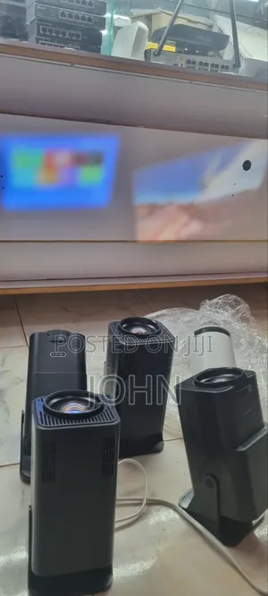 Smart Mini Wifi Projectors