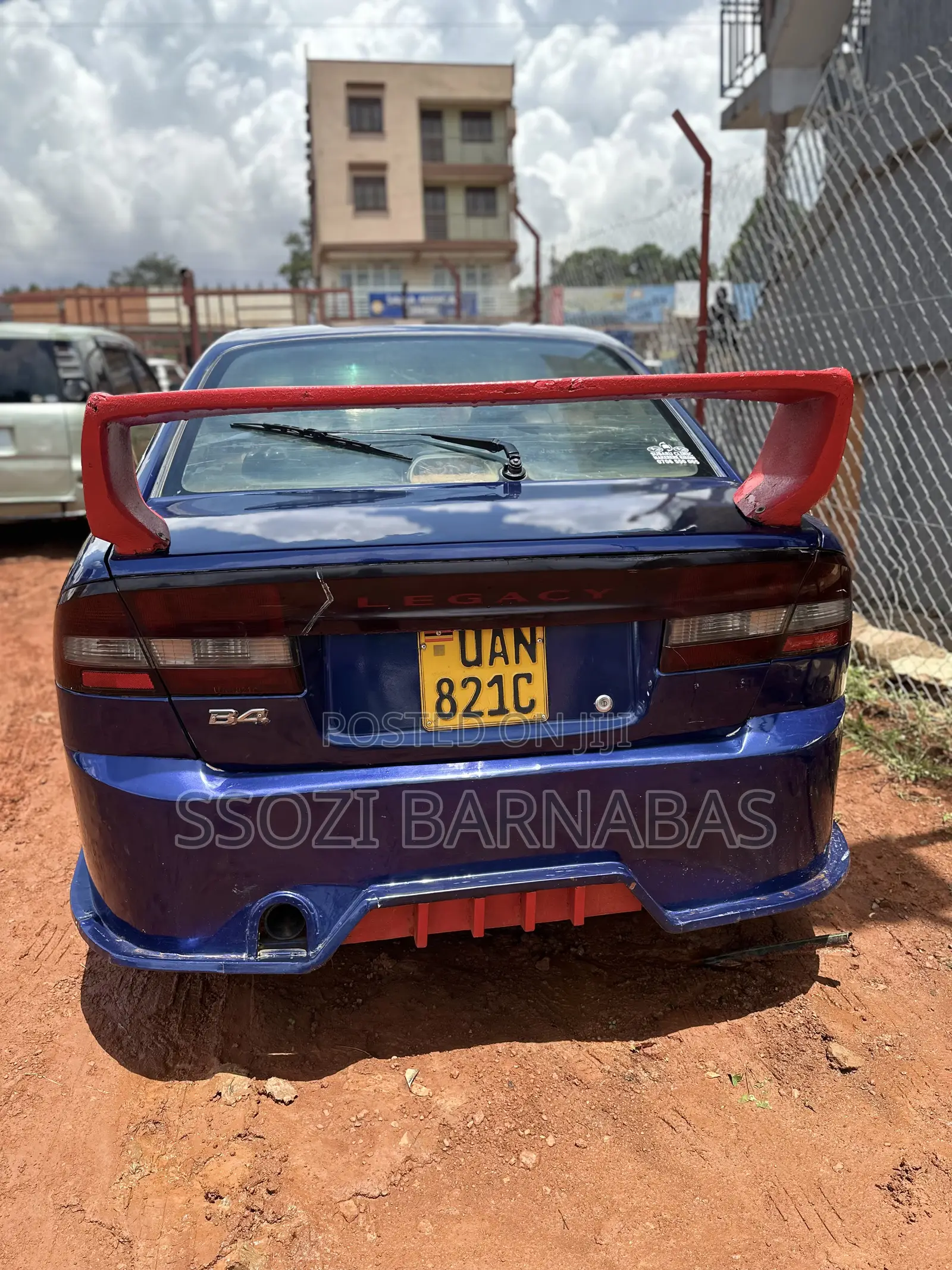 Subaru Legacy 2000 Blue