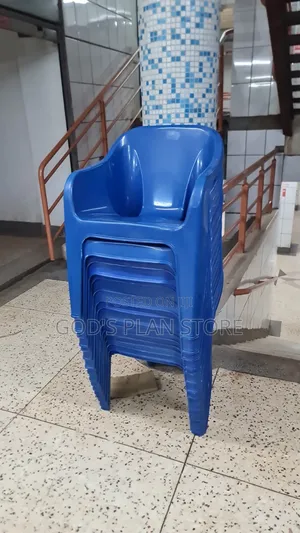 Urban Design Plastic Chairs Plastic Chairs