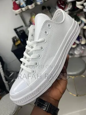 Leather Converse Low All Stars