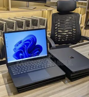New Laptop Microsoft Surface Laptop 4 16GB Intel Core i7 SSD 512GB