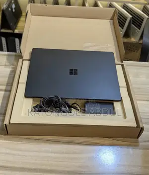 New Laptop Microsoft Surface Laptop 4 16GB Intel Core i7 SSD 512GB