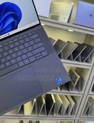 New Laptop Dell Precision 5570 16GB Intel Core i7 SSD 512GB