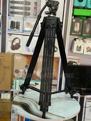 Yunteng Heavy Duty Proffessional Tripod Stand