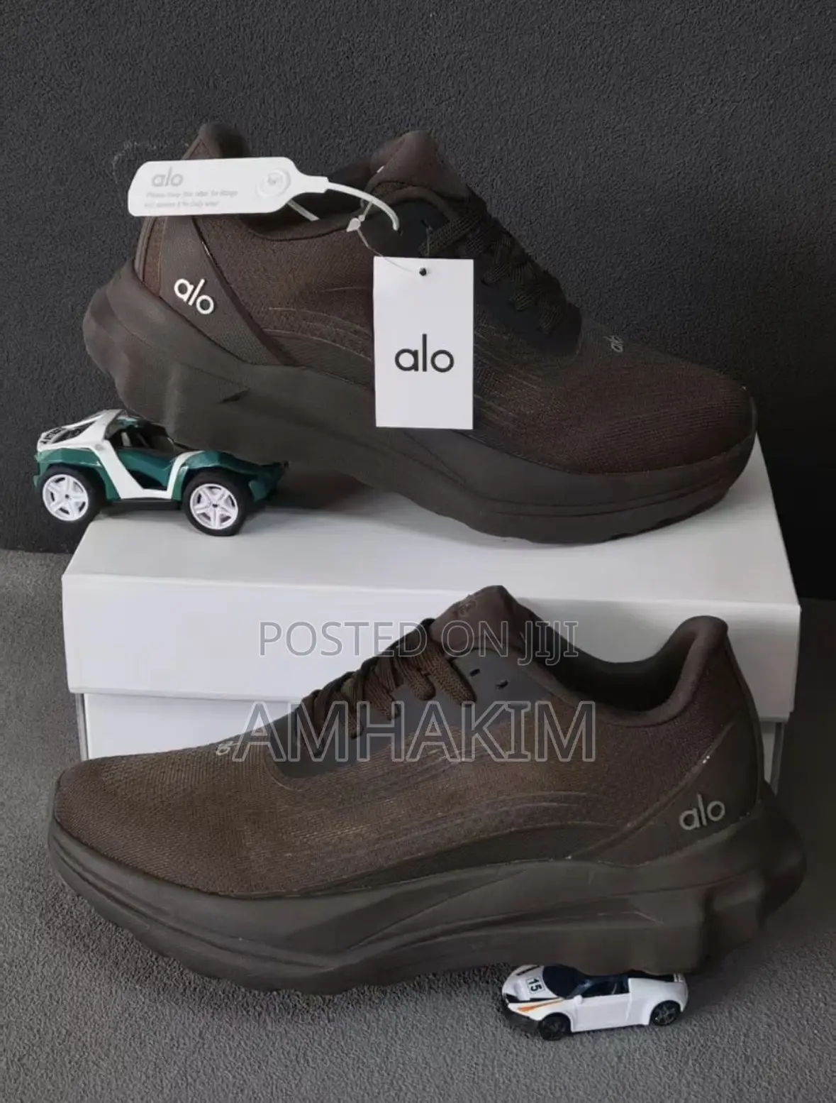 Authentic Alo Runner Sneakers