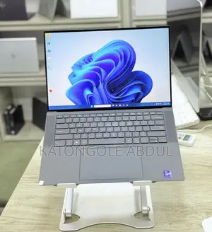 New Laptop Dell Precision 5560 16GB Intel Core i7 SSD 512GB