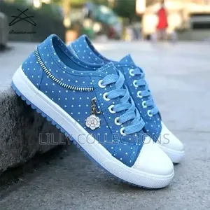 Ladies Dotted Sneakers
