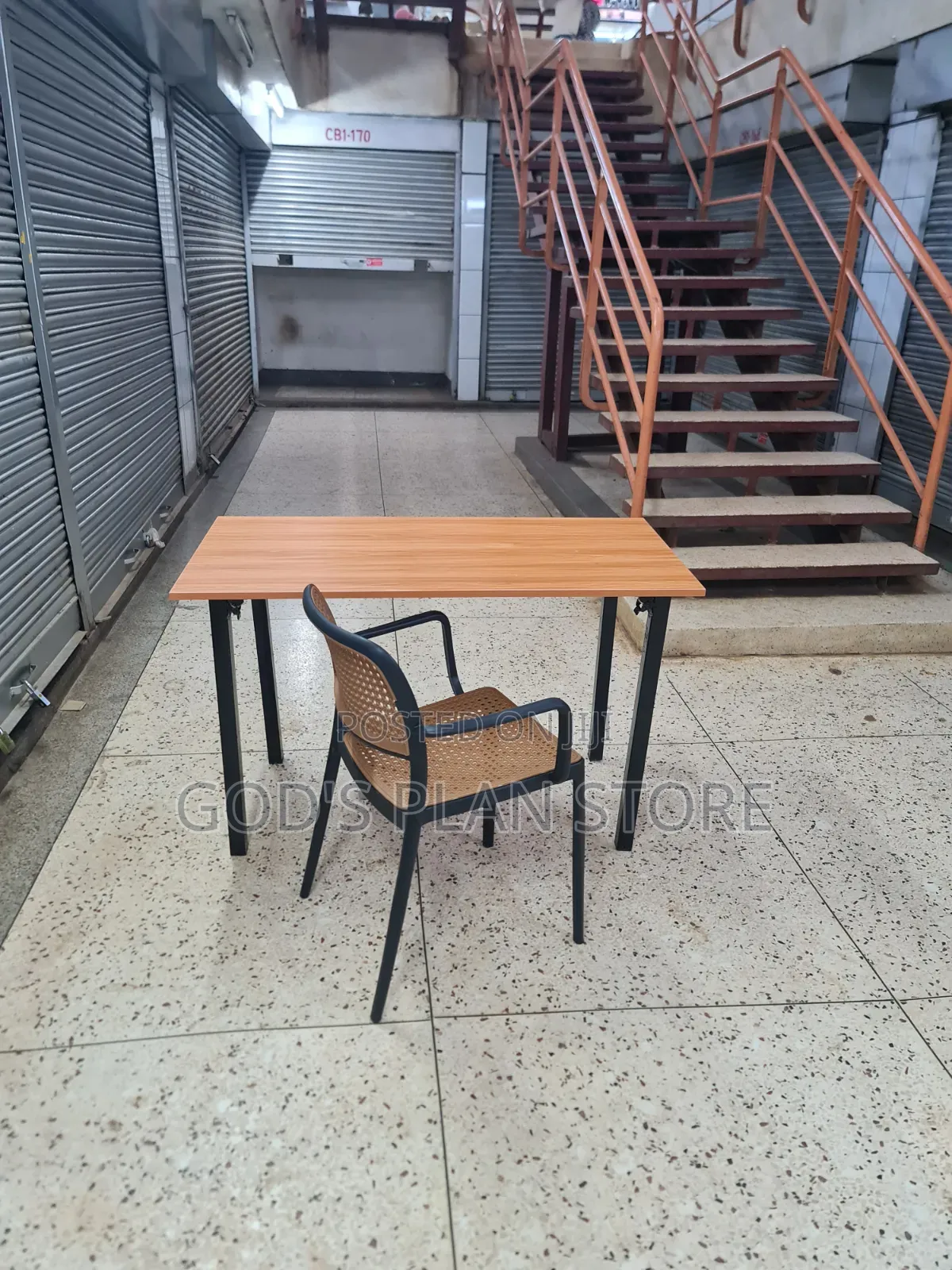 120cm Reading Table and Plastic Chair (120cm)
