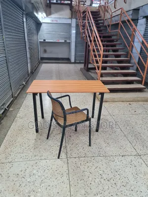 120cm Reading Table and Plastic Chair (120cm)