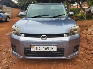 Toyota Corolla Rumion 2010 Blue