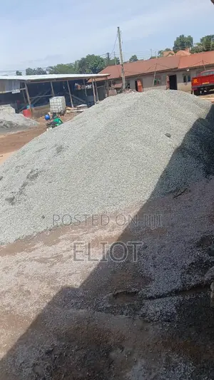 Stones and Aggregates, Stone Dust