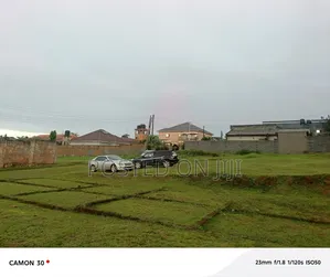 Katabi-Ebb Road |100*100ft|190m Ugx Titled