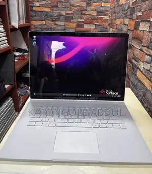 New Laptop Microsoft Surface Book 3 16GB Intel Core i7 SSD 256GB
