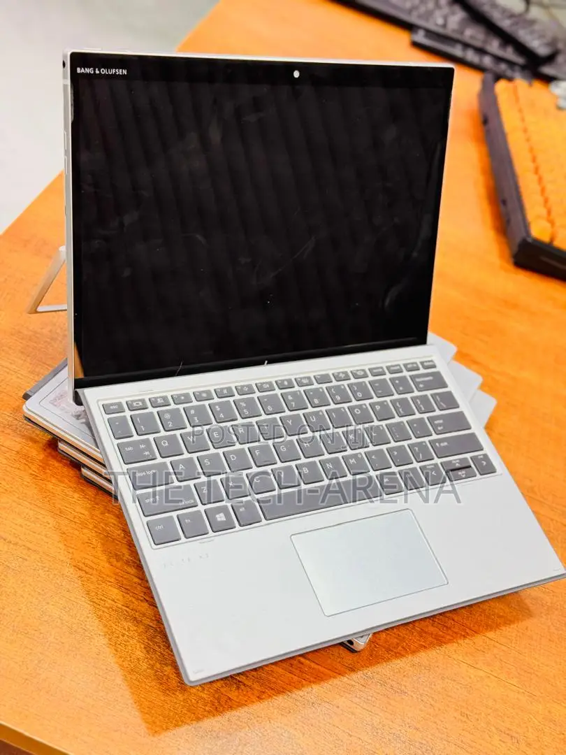 New Laptop HP Elite X2 G8 16GB Intel Core i5 SSD 256GB