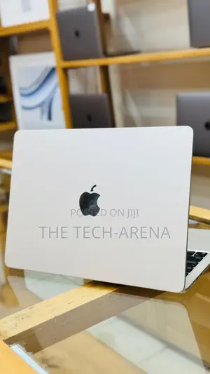 New Laptop Apple MacBook Air 2022 M2 16GB Apple M2 SSD 256GB