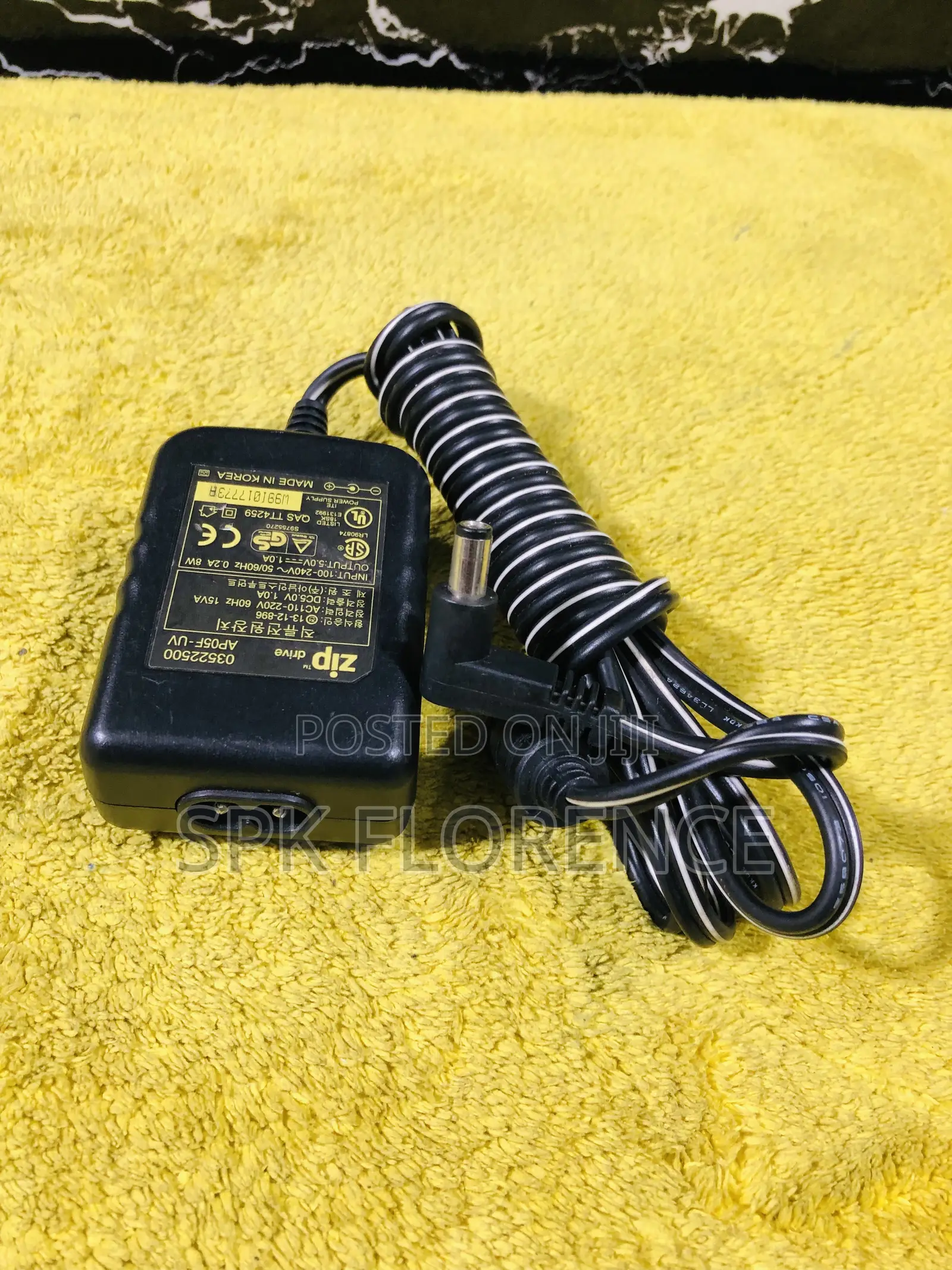 Zip Dc5.0v 1.0a Adapter