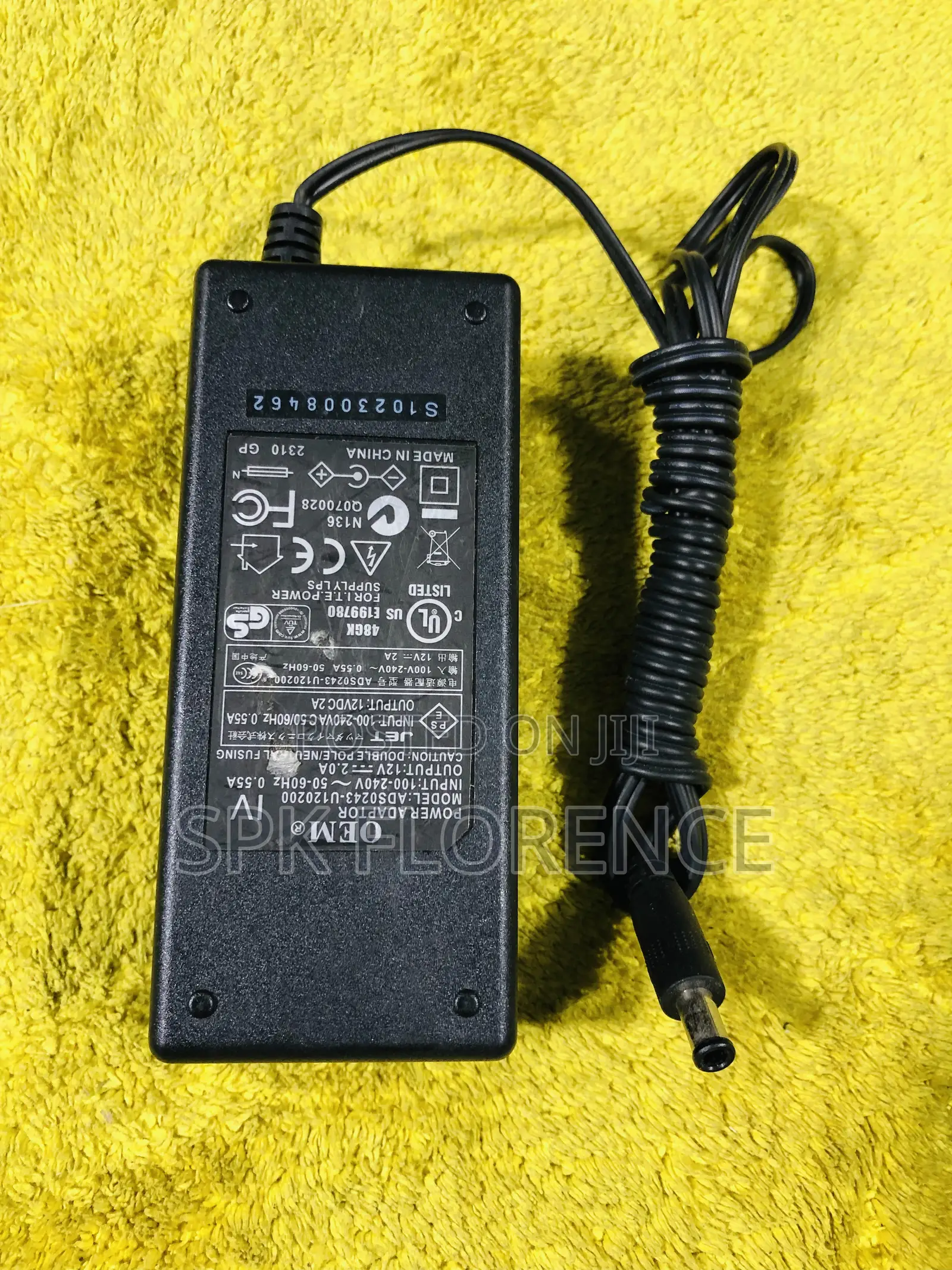 Oem 12v - 2a Adpter