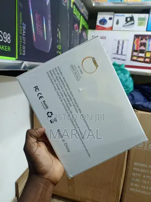 Generic I20 Ultra 3 Max Suit 10-in-1 Smartwatch Combo Set