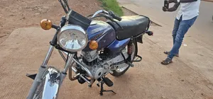 Bajaj Boxer 100 2016 Blue