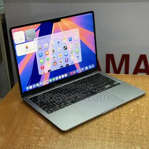 Laptop Apple MacBook Air 2024 M3 13-inch 8GB Apple M3 SSD 512GB