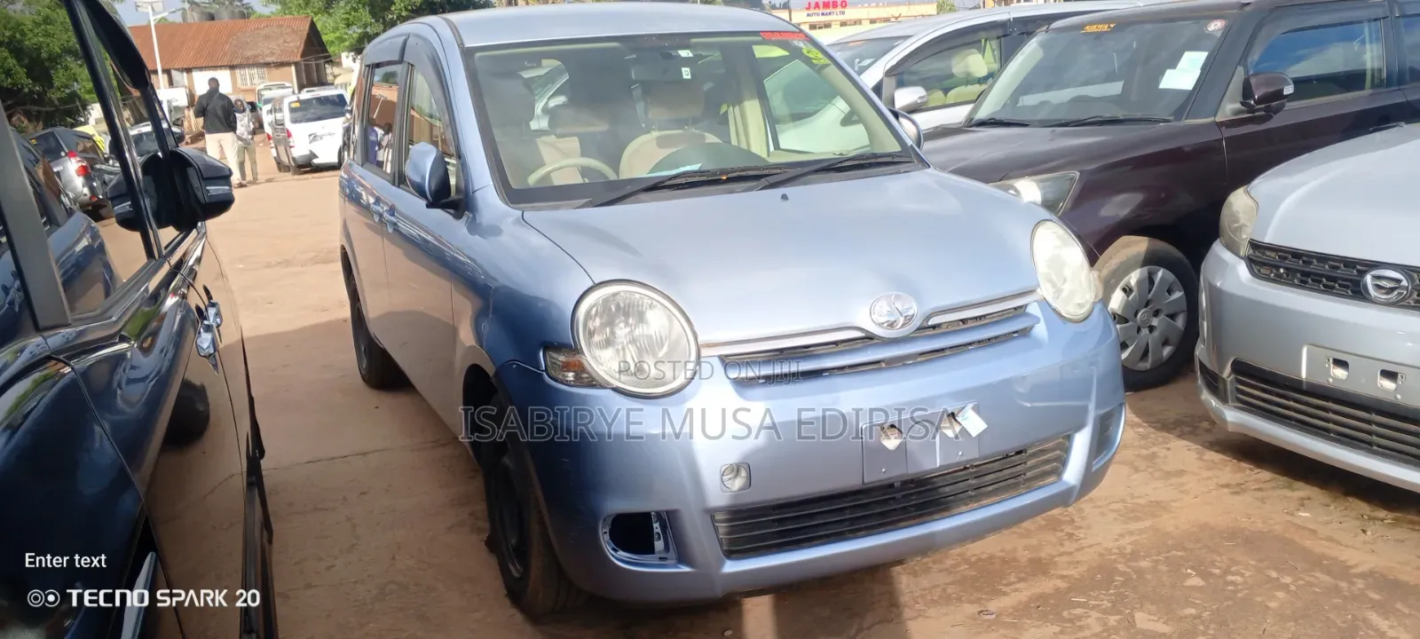 Toyota Sienta 1.5 FWD 2012 Blue