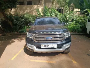 Ford Everest 2016 Blue