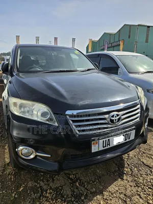 Toyota Vanguard 2011 Black