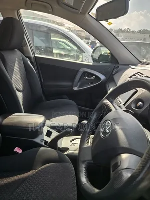 Toyota Vanguard 2011 Black