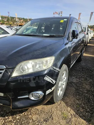 Toyota Vanguard 2011 Black