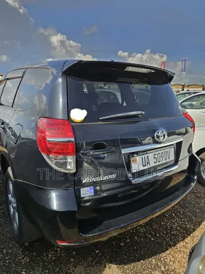 Toyota Vanguard 2011 Black
