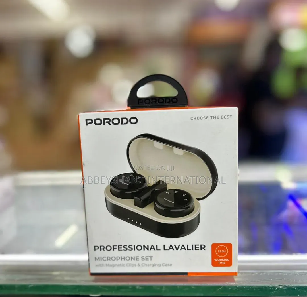 Professional Lavalier Microphone Set, a Wireless Microphone System