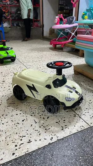 Children's Ride-on Car Toy, Similar To The Pandaoriginals Beetle