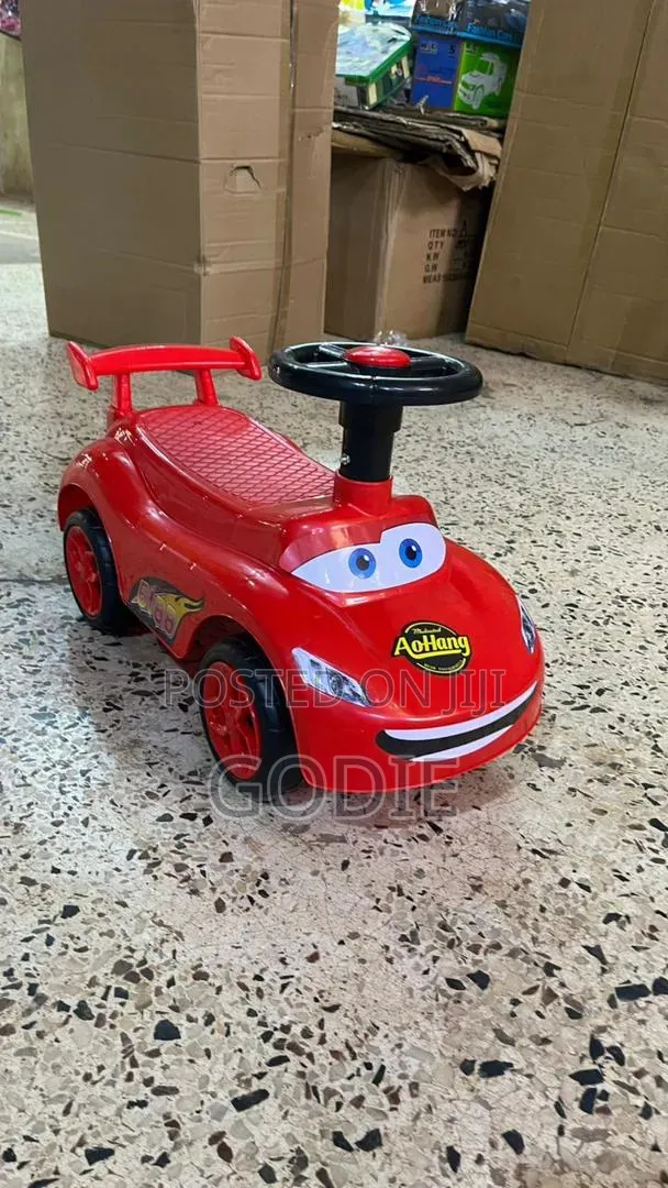 Disney Lightning Mcqueen Activity Ride-on.