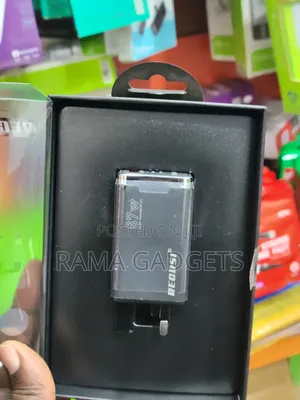 Recrsi 67w Fast Charger.
Power Output: 67 Watts