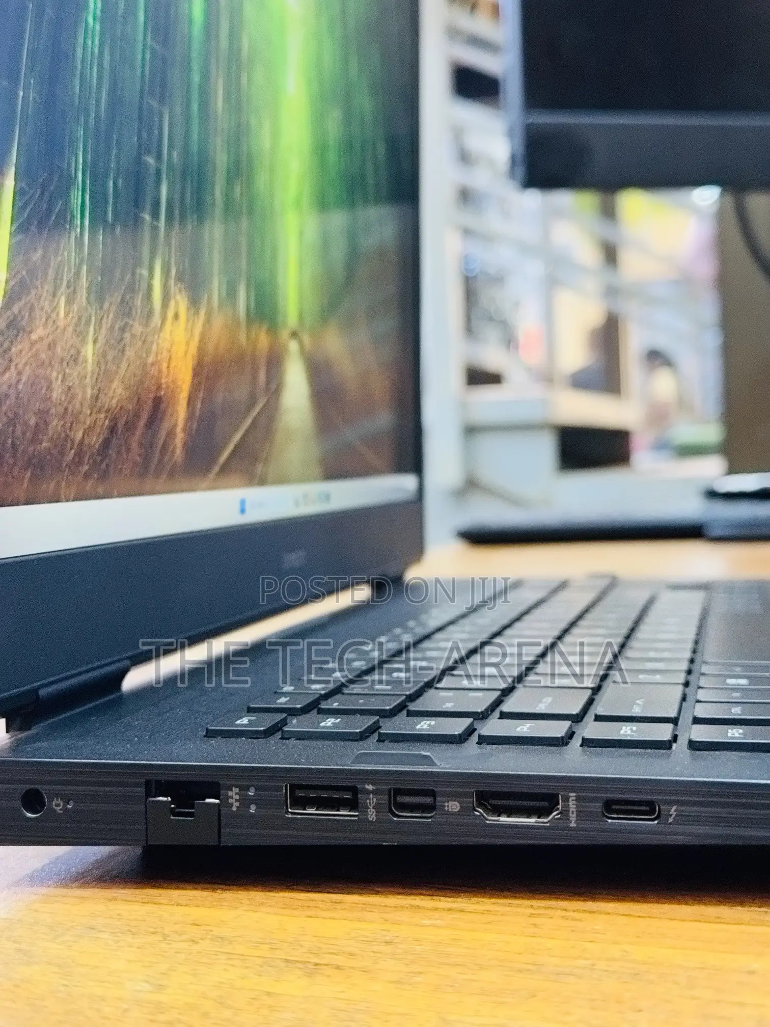 New Laptop HP Omen 17 16GB Intel Core i7 SSD 1T