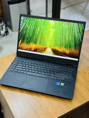 New Laptop HP Omen 17 16GB Intel Core i7 SSD 1T