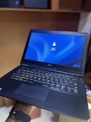 Laptop Dell Latitude E7270 8GB Intel Core i5 SSD 256GB