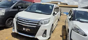 Toyota Noah 2016 White