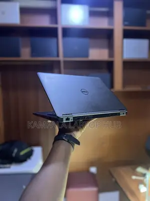Laptop Dell Latitude 12 E7270 4GB Intel Core i5 SSD 256GB