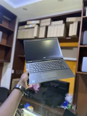 Laptop Dell Latitude 12 E7270 8GB Intel Core i5 SSD 128GB