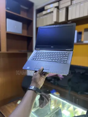 Laptop Dell Latitude 12 E7270 4GB Intel Core i5 SSD 128GB
