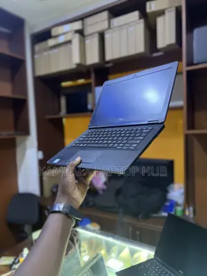 Laptop Dell Latitude 12 E7270 4GB Intel Core i5 SSD 128GB