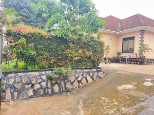 4bdrm Mansion in Kyanja Estates, Central Division for sale