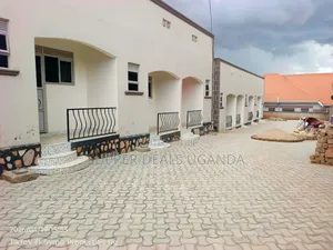 1bdrm Bungalow in Kisaasi, Nakawa for rent