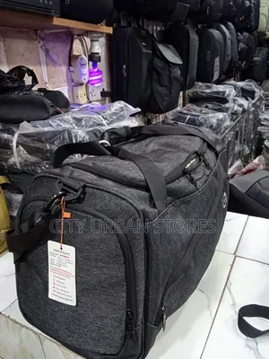 Black Color Luxury Luggage Bag
