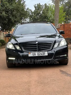 Mercedes-Benz E300 2010 Black
