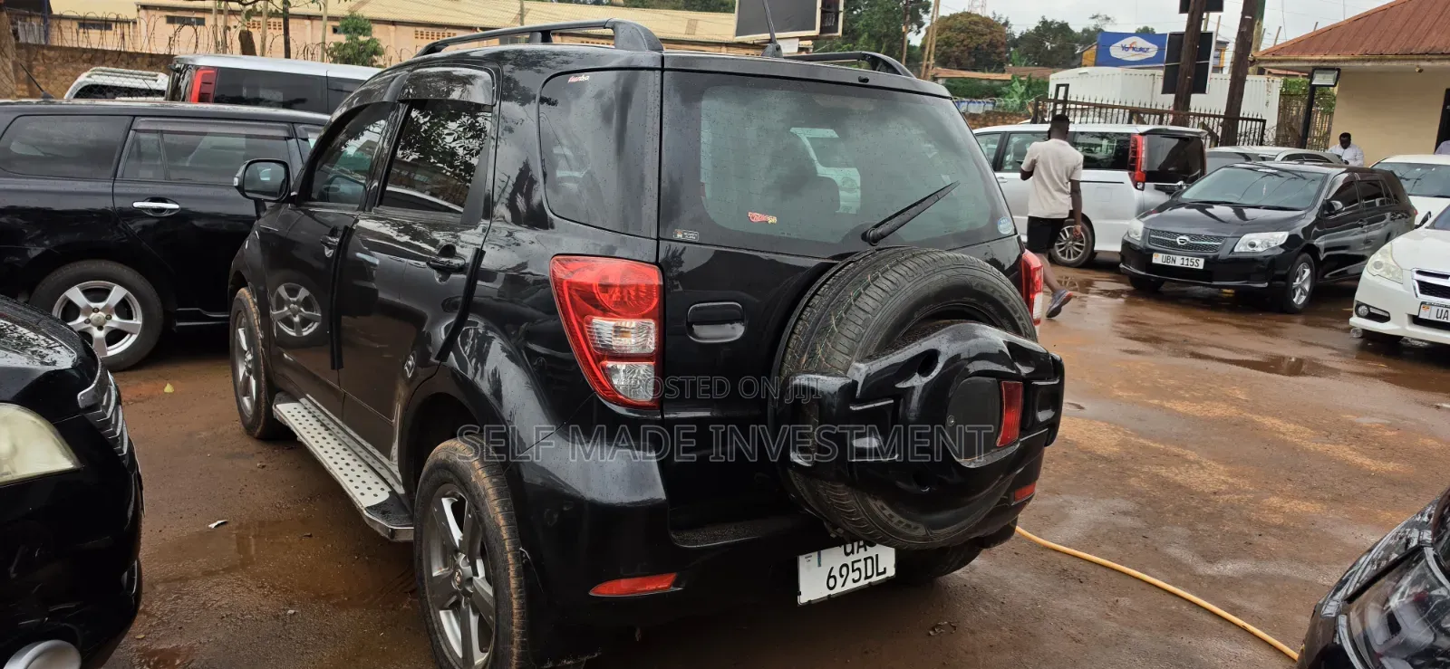Toyota Rush 2012 Black