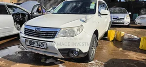 Subaru Forester 2010 White